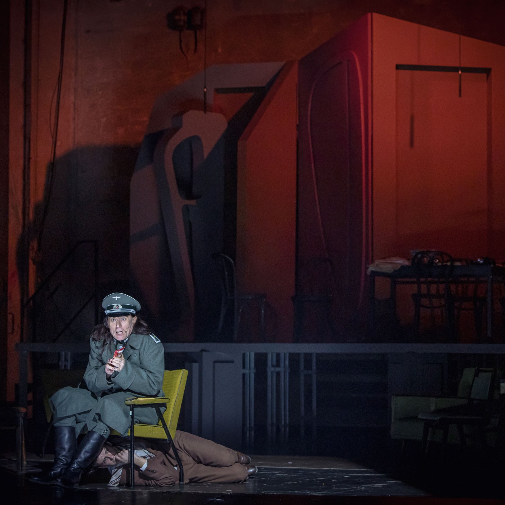 zdjęcie ze spektaklu Szpilmanowie