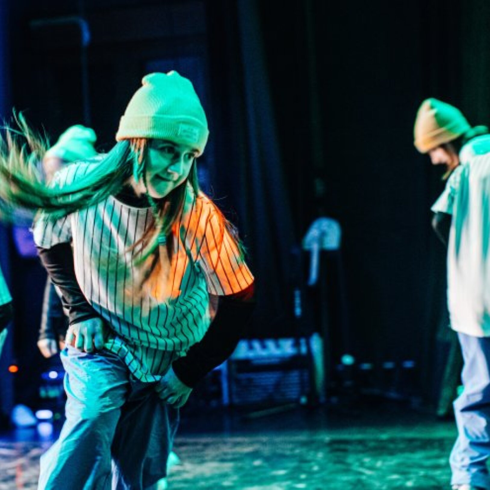 dzieci tańczące hiphop