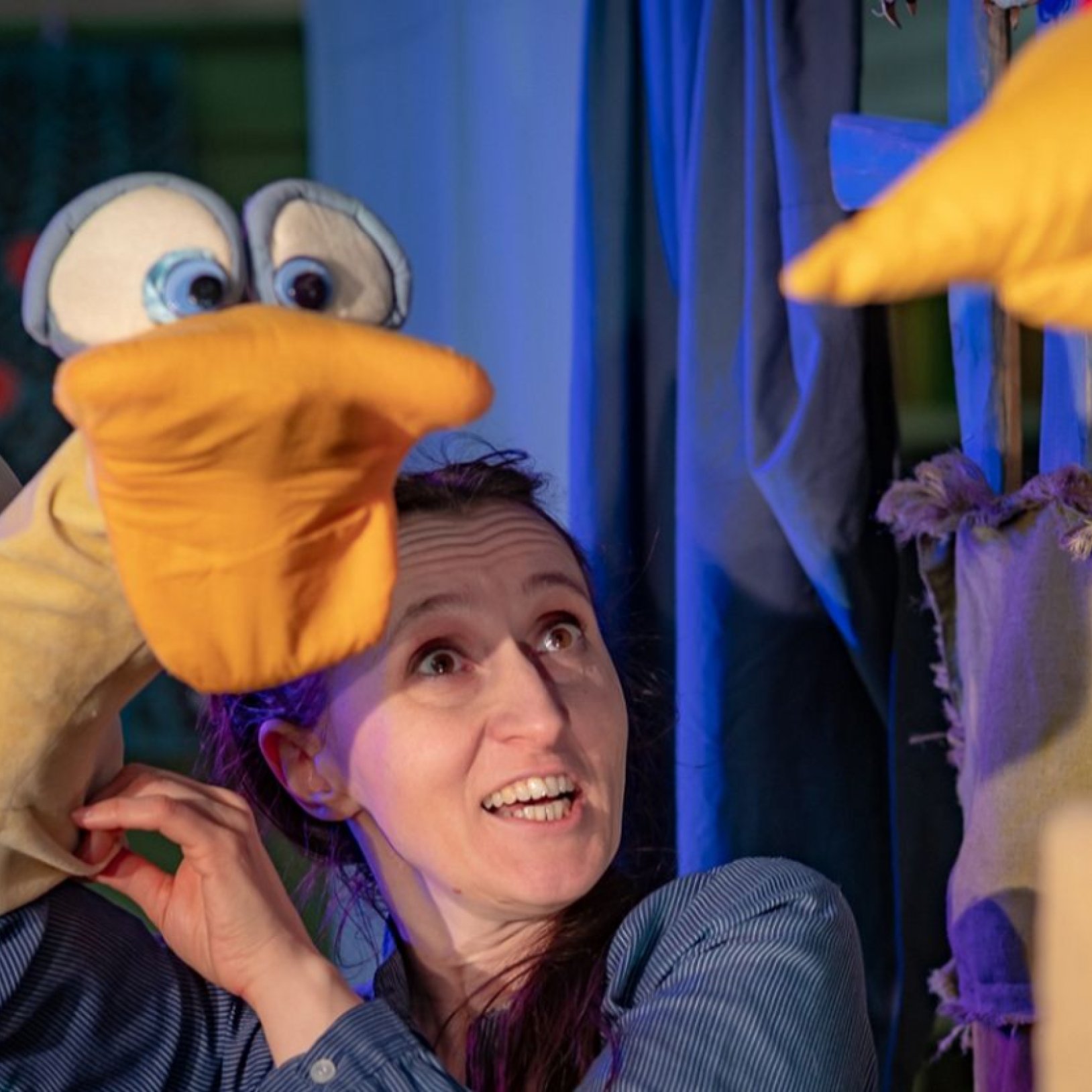 zdjęcie ze spektaklu O! Wlazł kotek na płotek