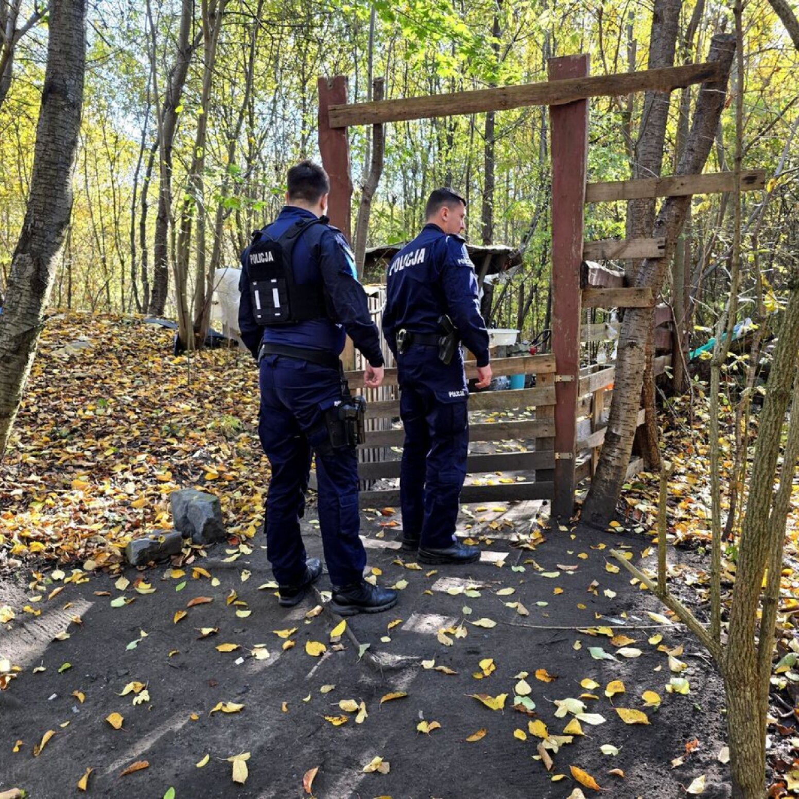 Policjanci dbają o osoby w kryzysie bezdomności