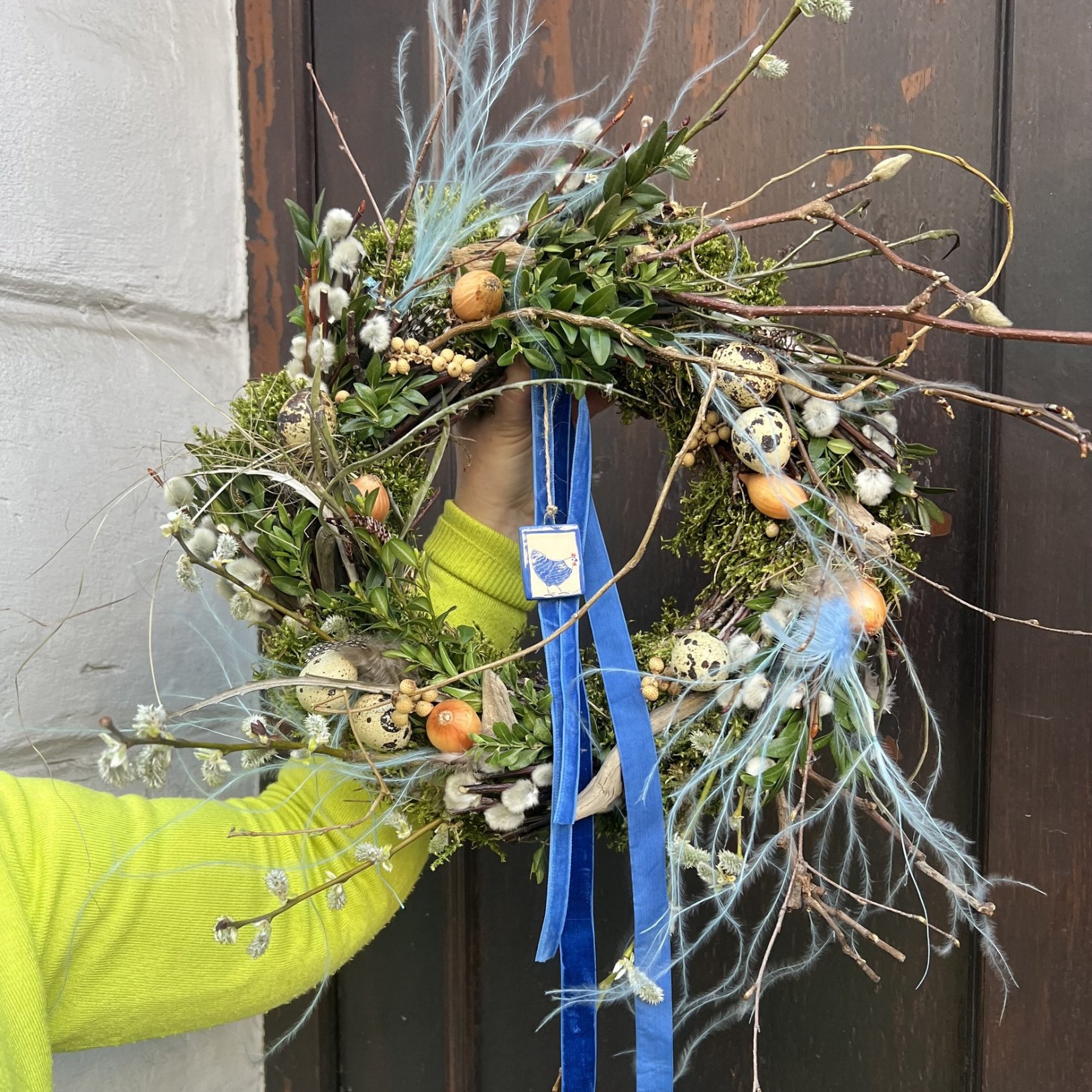 wielkanocny wianek z gałązek