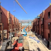 Przestrzeń na budowie nowego centrum