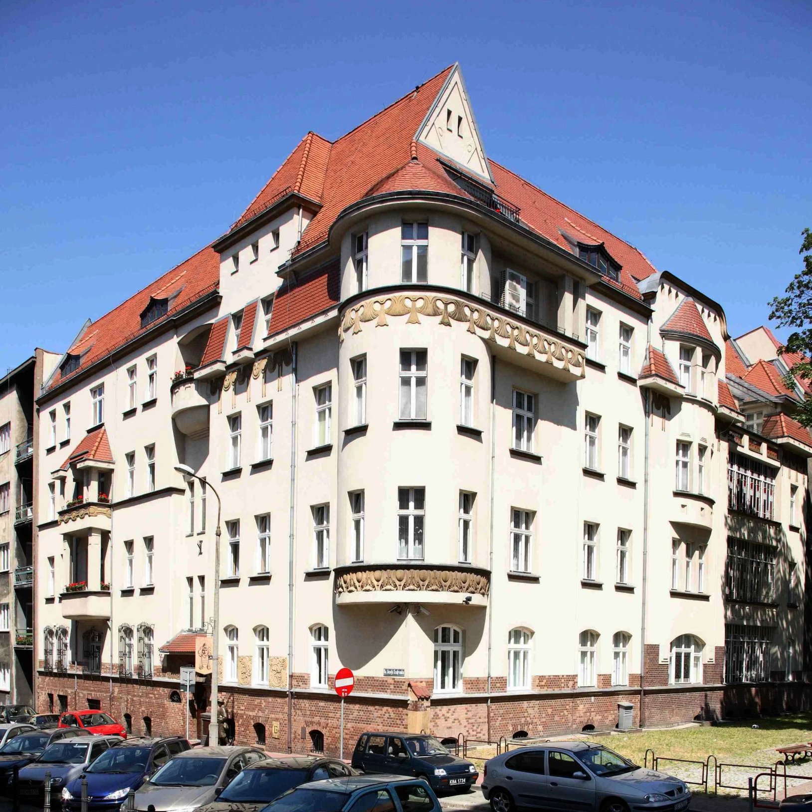 zdjęcie budynku muzeum historii Katowic