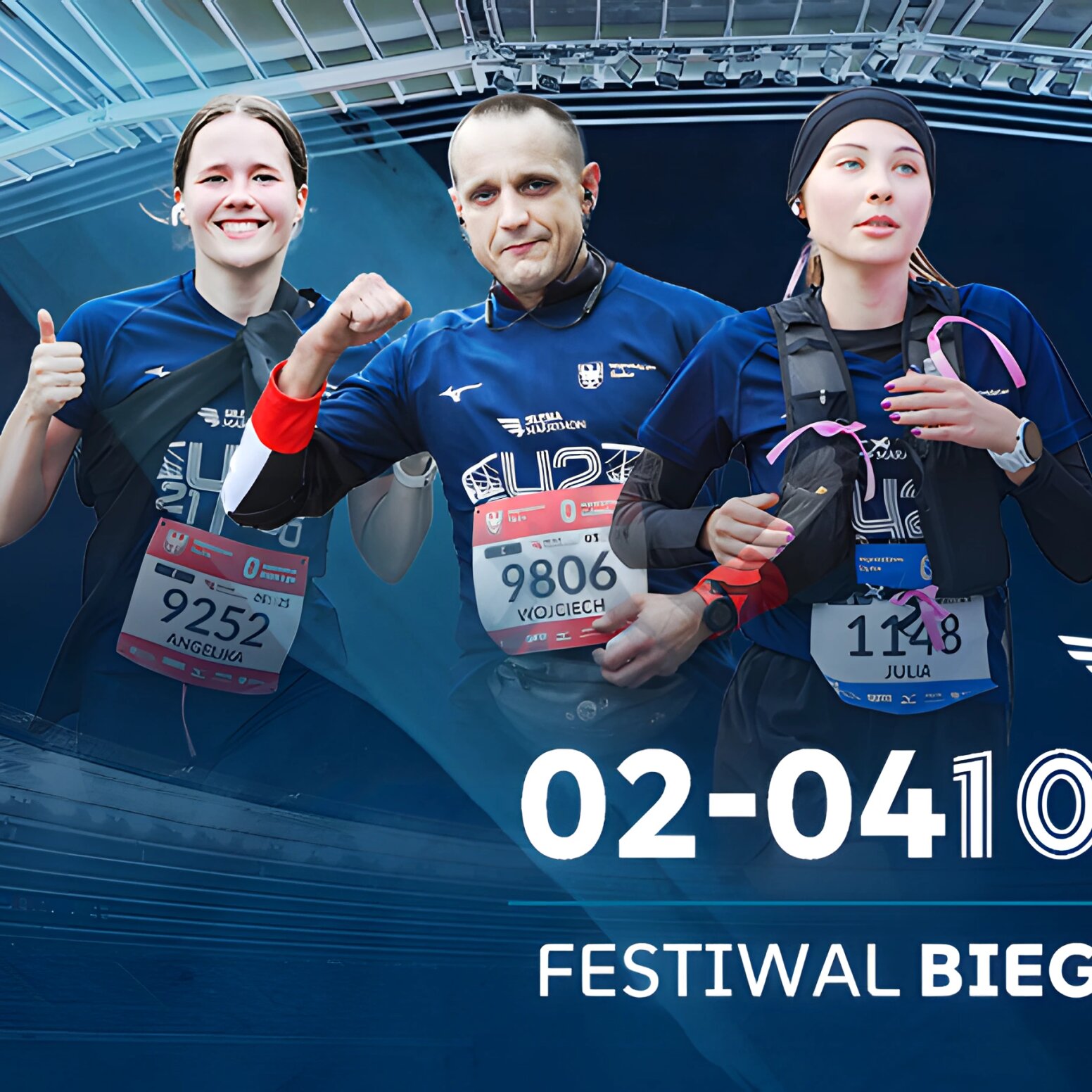 zdjęcie biegaczy na tle stadionu śląskiego