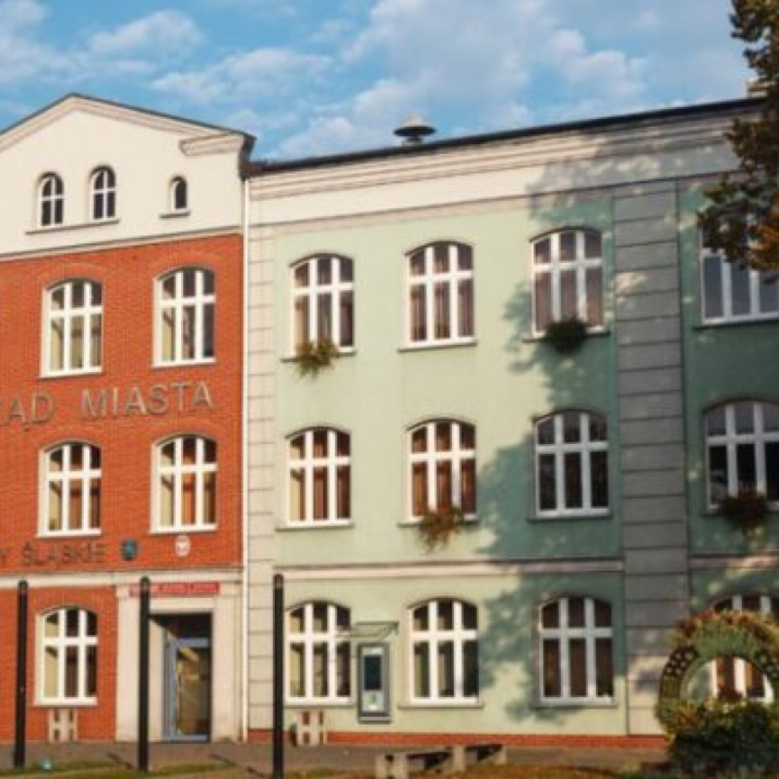 Budynek urzędu miasta w Piekarach Śląskich