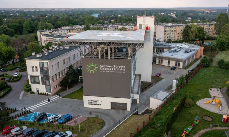 Widok na Centrum Zdrowia Dziecka i Rodziny w Sosnowcu
