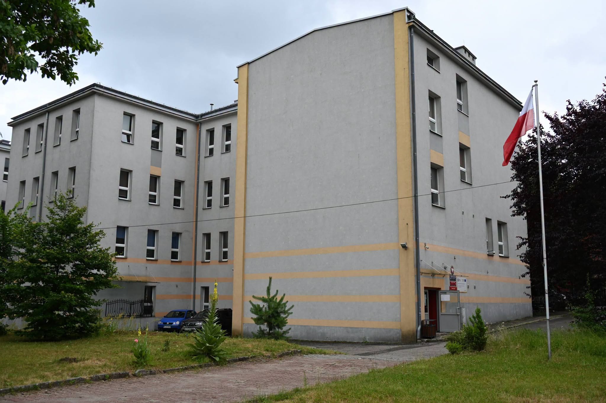 Analiza renowacji w szkole