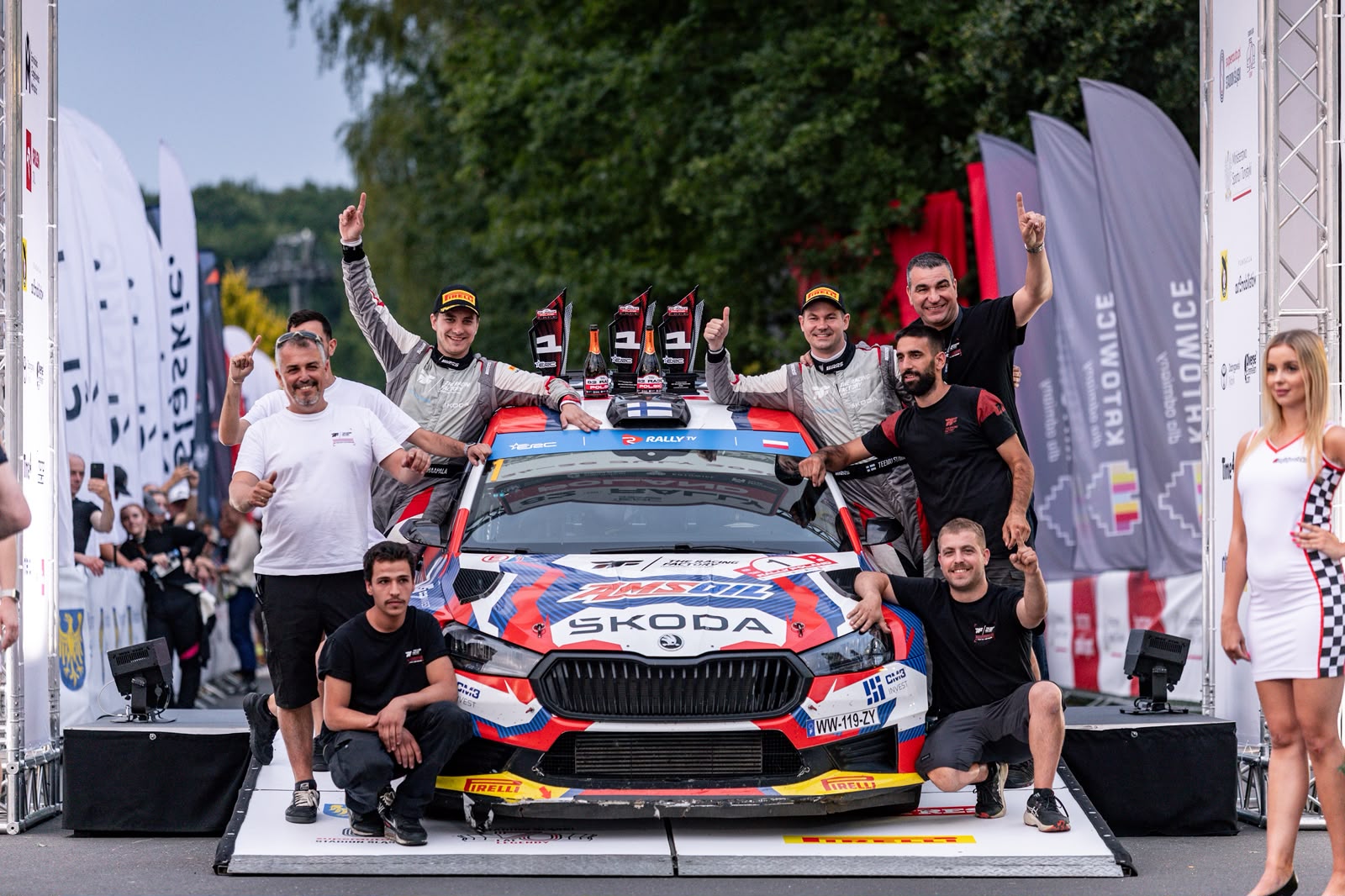 Teemu Suninen i Antte Haapala wygrali Rajd Polski