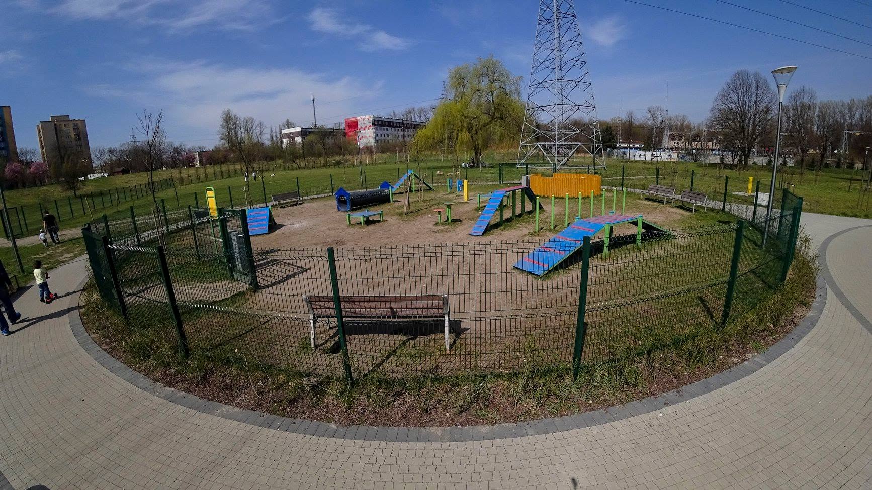 Psi Park - Park Harcerski Fb. Park Harcerski - Koła
