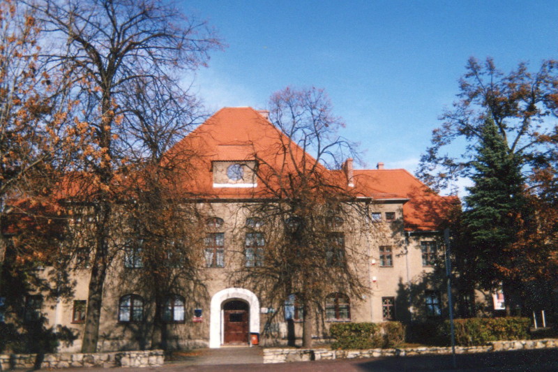 Miejska Biblioteka Publiczna w Łaziskach Biblioteka Łaziska