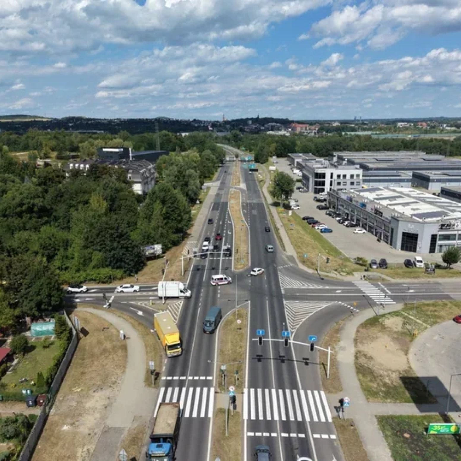 Skrzyżowanie Alei Jana Pawła II z ulicą Kędzierzyńską