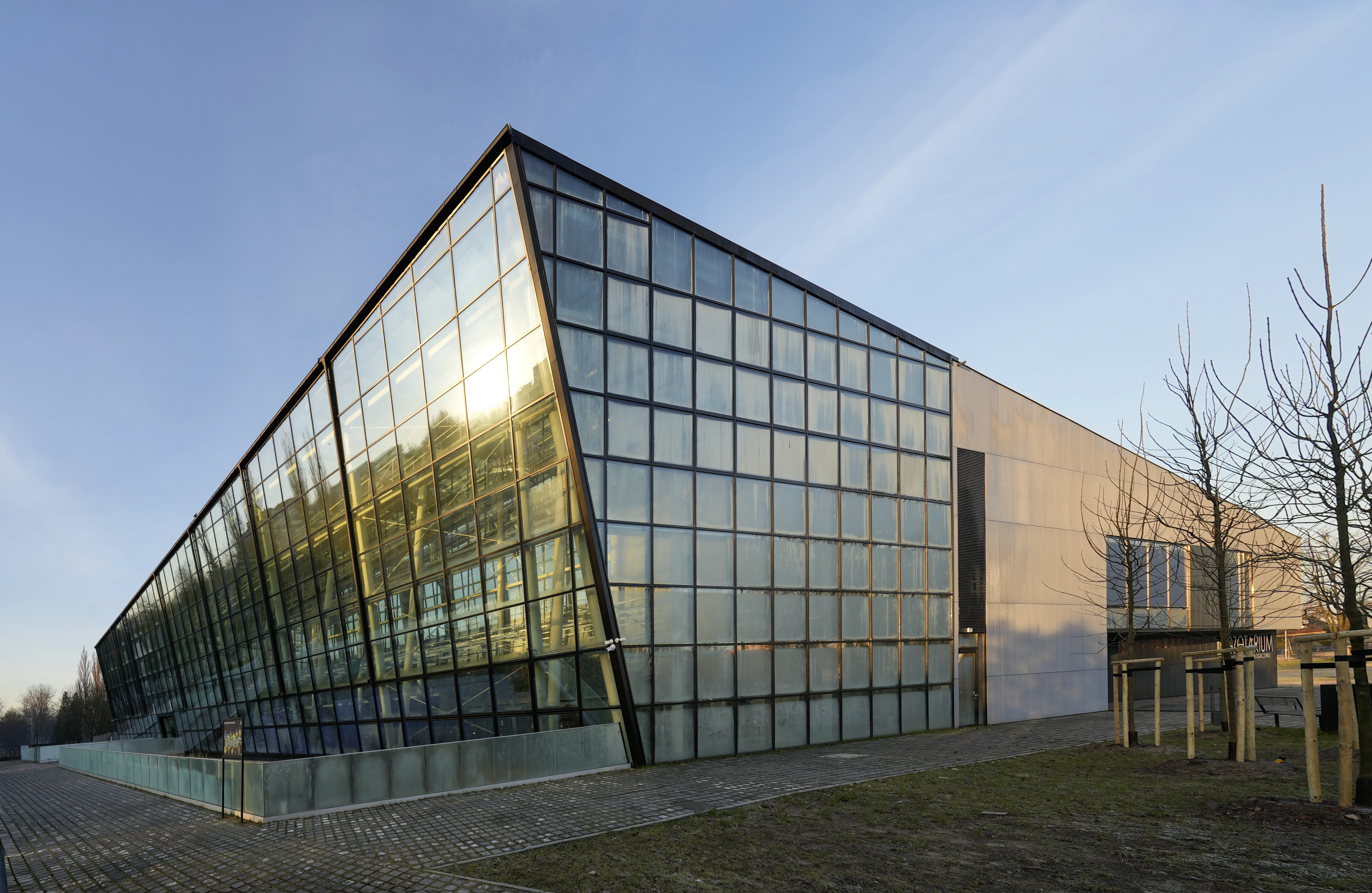 Ogród Botaniczno-Zoologiczny CEE Egzotarium Autorstwa Krzysztof Popławski - Praca własna, CC BY 4.0, https://commons.wikimedia.org/w/index.php?curid=145883094