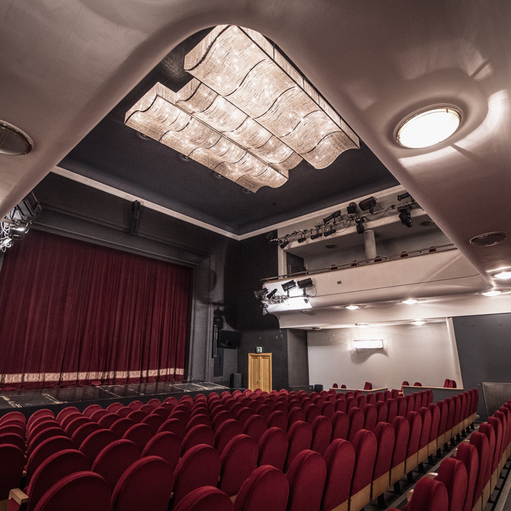 Teatr Zagłębia Jeremi Astaszow / Teatr Zagłębia