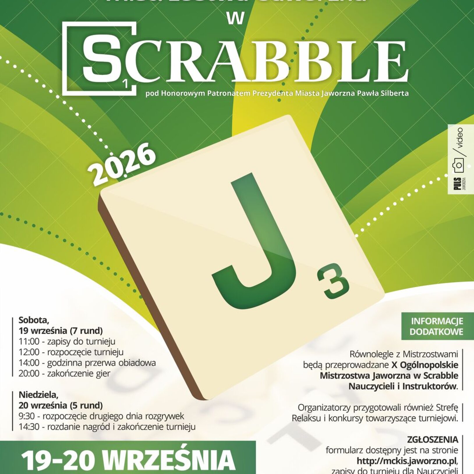 Literka J scrable na zielonym tle