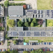 widok z góry na budynki