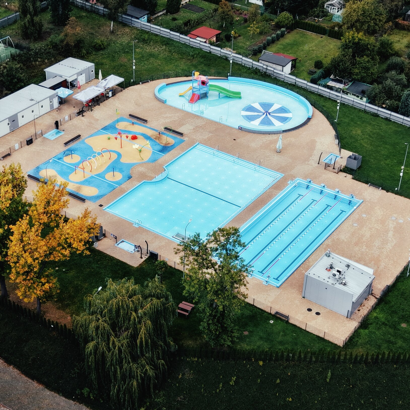 Basen Czeladź - Strefa wodnego relaksu Park Grabek