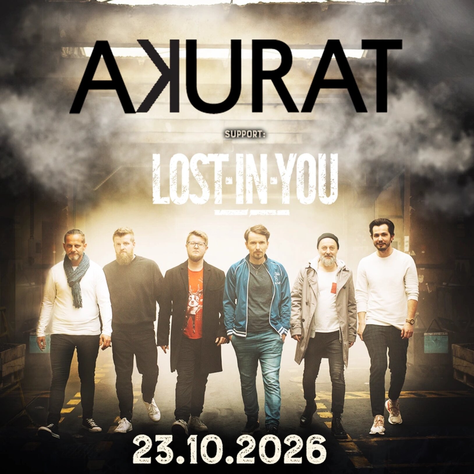 plakat koncertu ze zdjęciem zespołu, nad nimi logotypu zespołów AKURAT + support: Lost In You